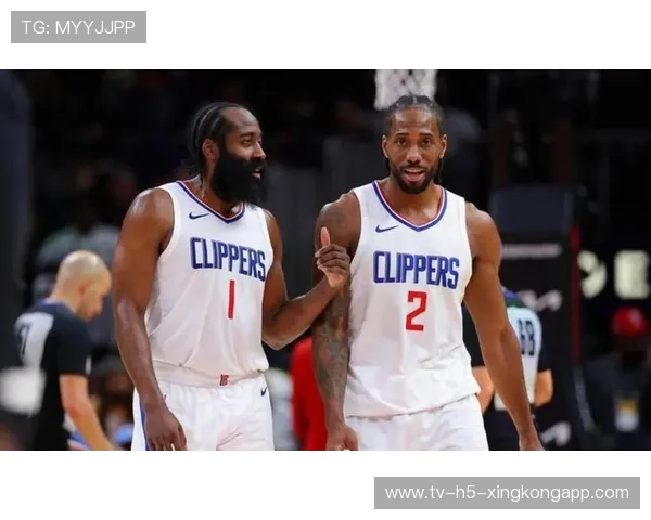 快船队主场气氛火爆，期待精彩比赛，快船队的主场