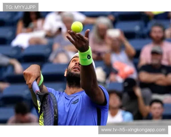 网球比赛发球与接发效率统计研究